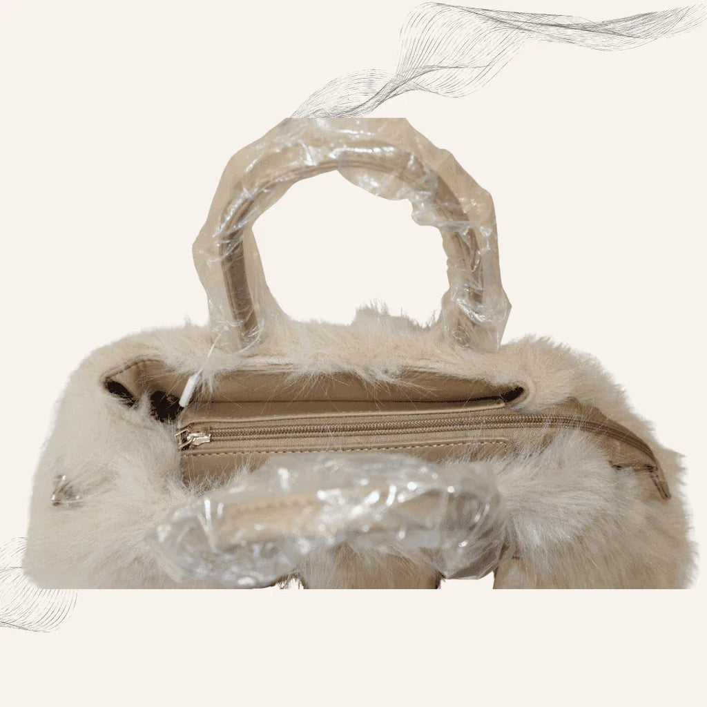 Damen Handtasche Fellhase – Verspielter Charme trifft praktische Alltagstasche
