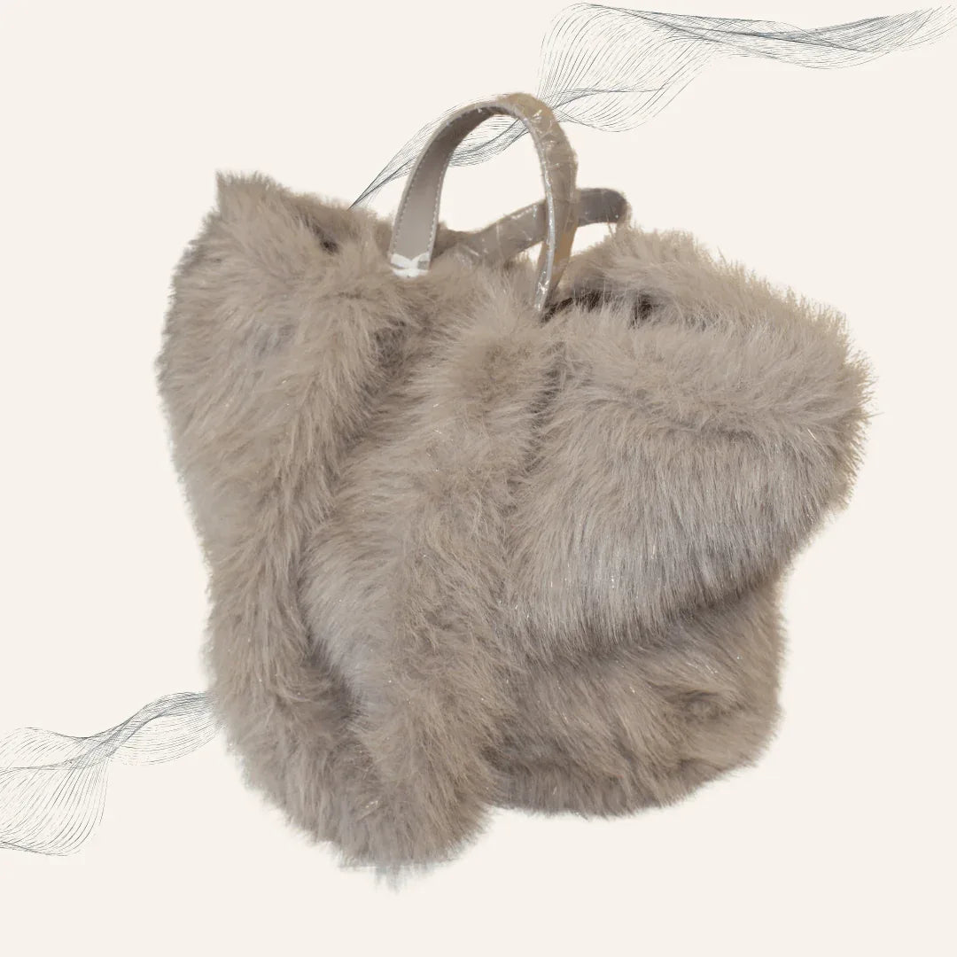 Damen Wendetasche – Zwei Looks in einer stylischen vielseitigen Tasche