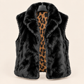 Damen Wendewesten – Schwarze Kunstfellwesten & Leo-Designs