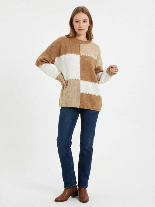 Damen Rundhals-Pullover Seitenansicht – bequeme Passform & hochwertiges Material